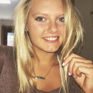 Meet your Posher, Kaitlyn